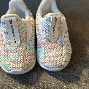 Nike Slipons